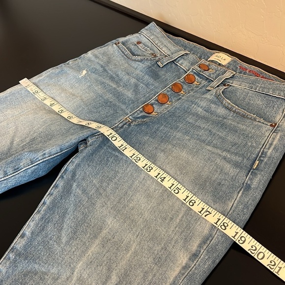 Alice + Olivia AO.LA Good highrise exposed button lightwash distressed jeans, 27 - Picture 10 of 15